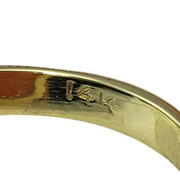 Vintage 14 Karat Yellow Gold Cameo Ring Size 6.5 - Picture 6 of 8